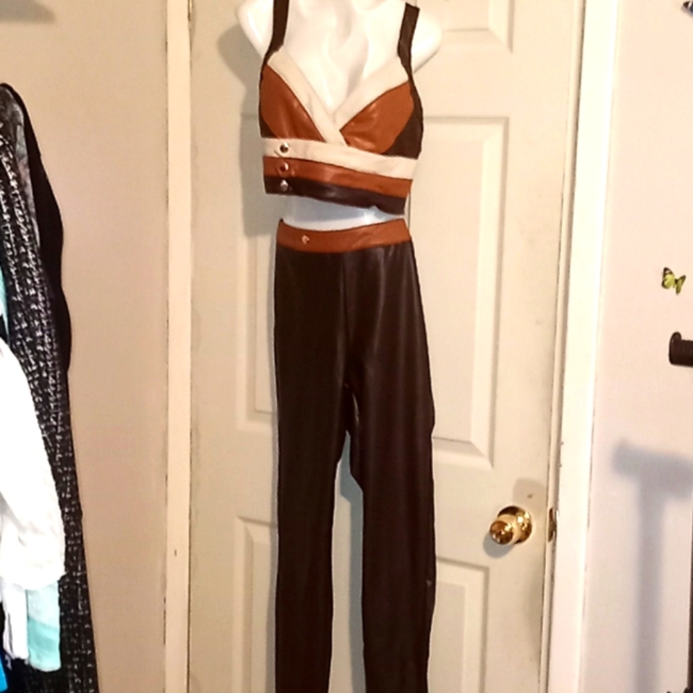 Hot and delicious Pant set